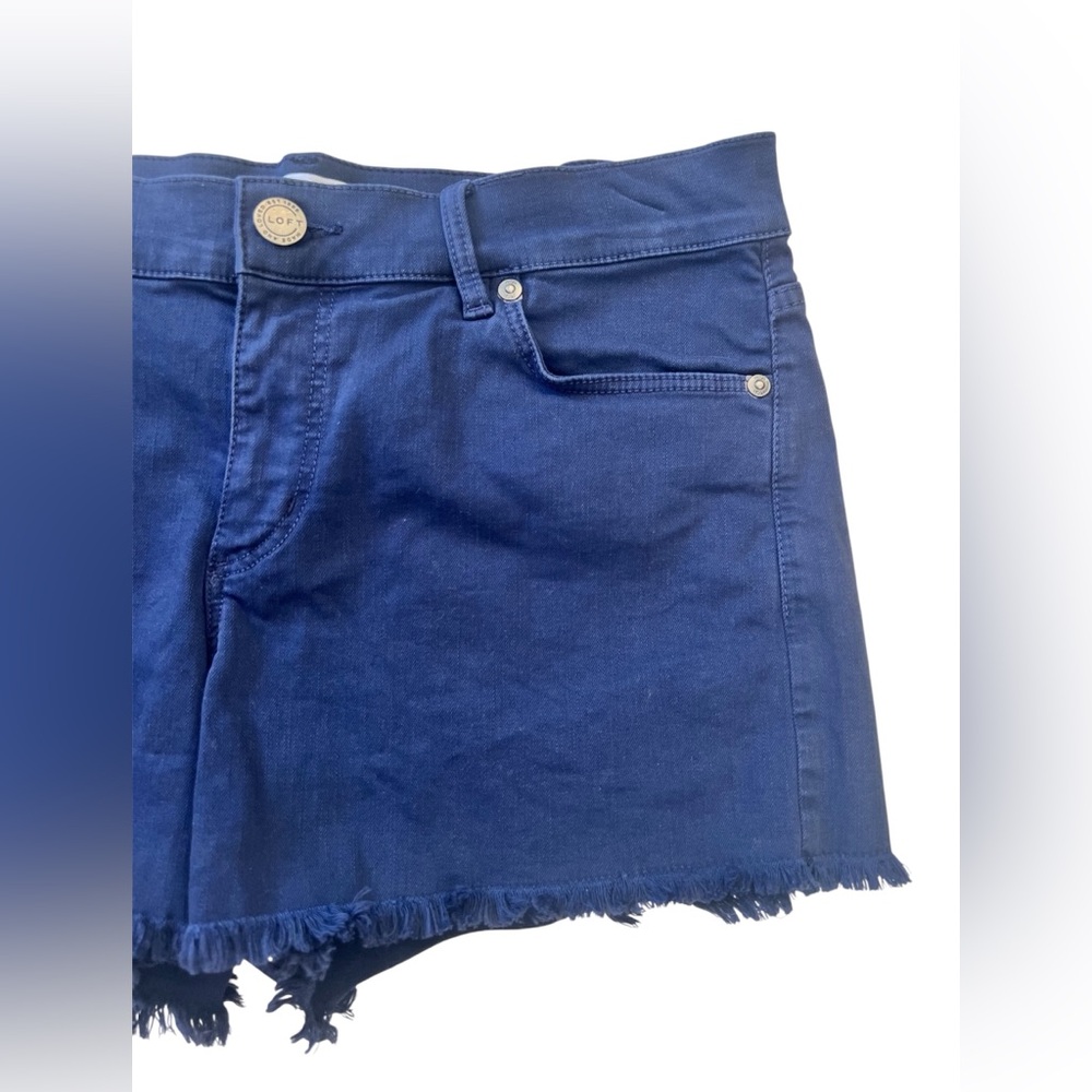 LOFT Dark Blue Shorts Cutoffs Size 6 - Picture 3 of 14